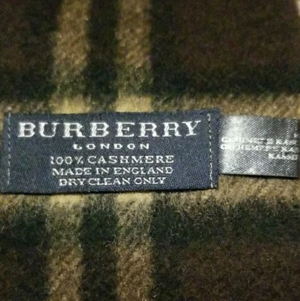 Burberry scarf